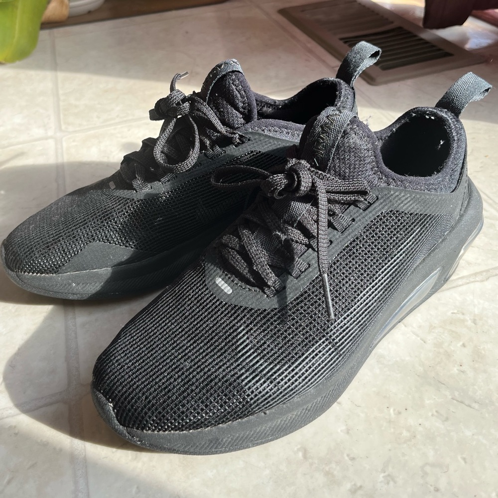 Nike Wmns Air Max Fly 'Black'